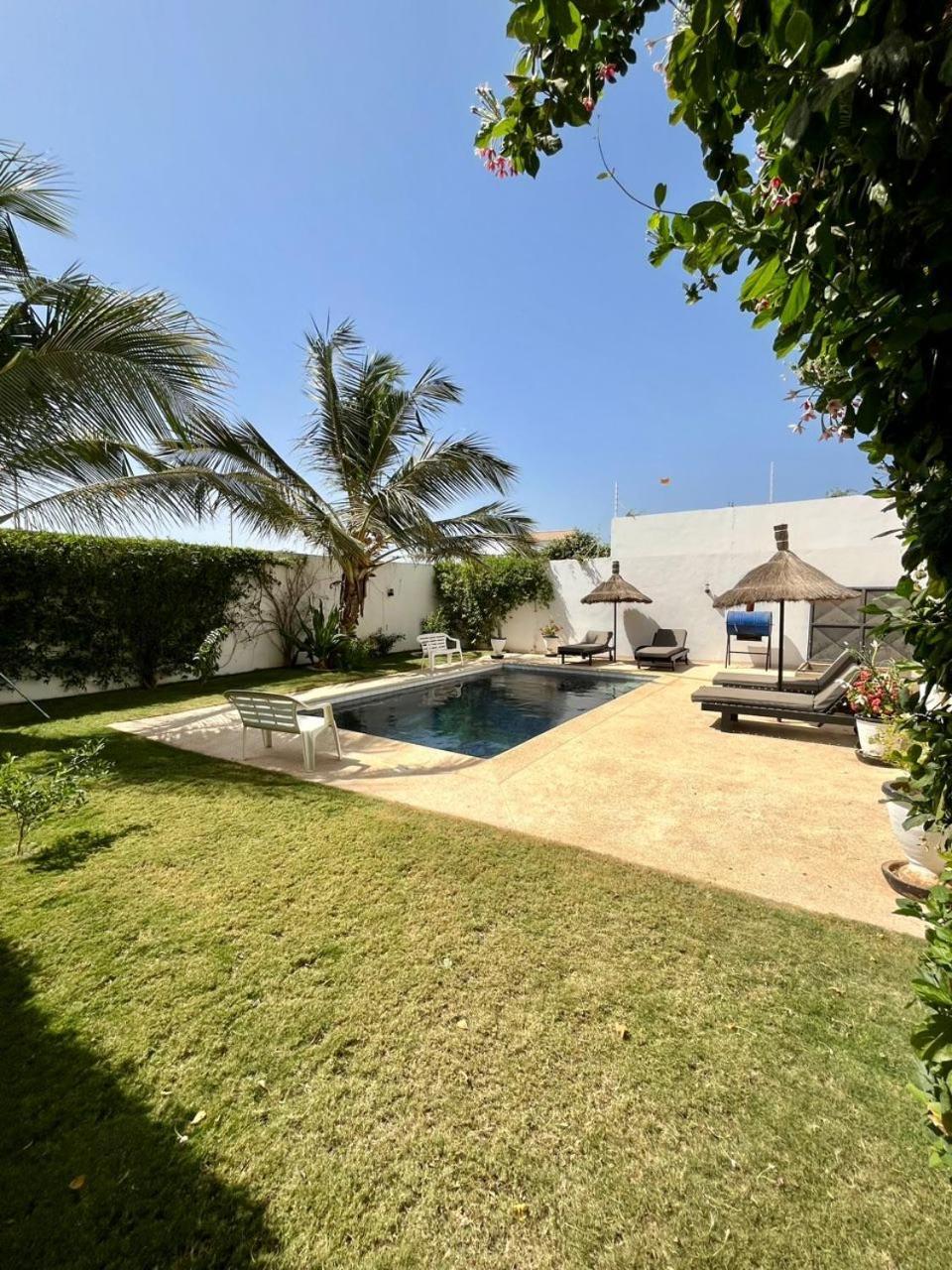La Baraka, Extravagant Villa For 8 With Pool In Saly Gandigal Exterior foto